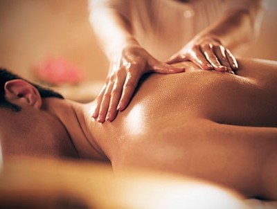 Penelope Massagem relaxante, Massagem modeladora, Massagem drenagem, Massagem tântrica, Aplica de Reik, Reflexologia.